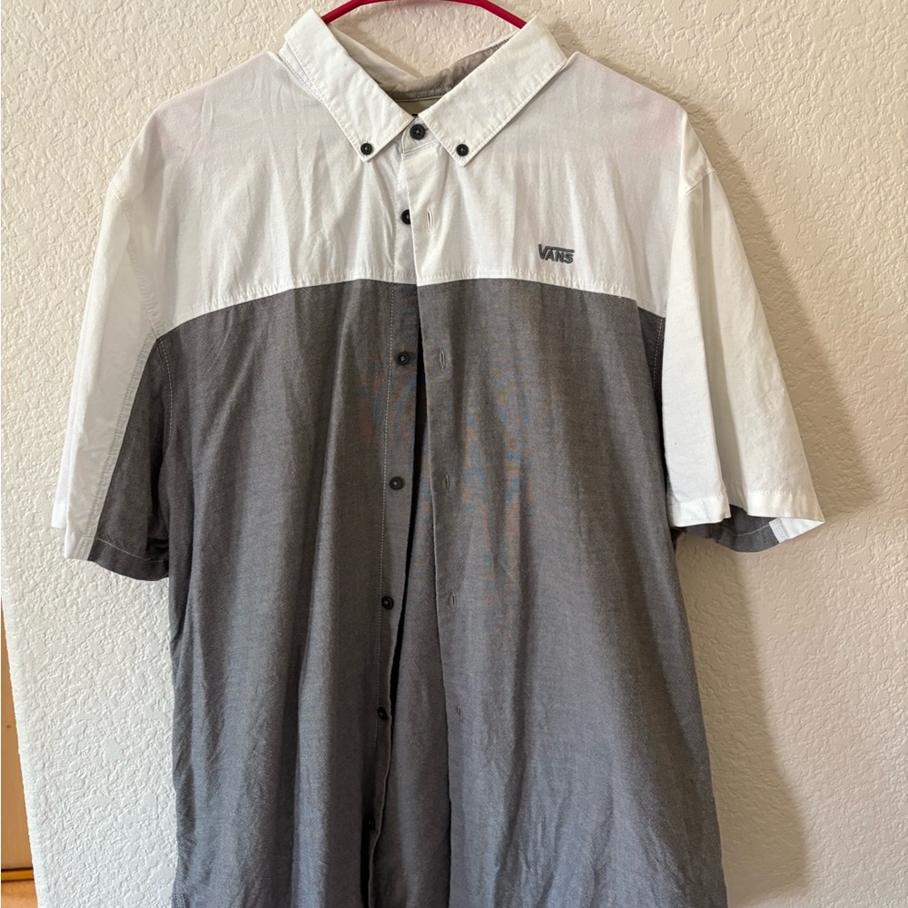 Vans Men's Two-Tone Gray and White Button Down Shirt